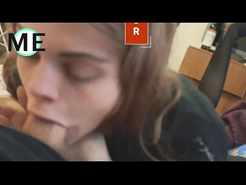 ❤️ boğaz dick, yırtık külotlu çorap ve yırtık topuklu tanışmak güzel ❤❌ Ev yapımı porno bizde ﹏